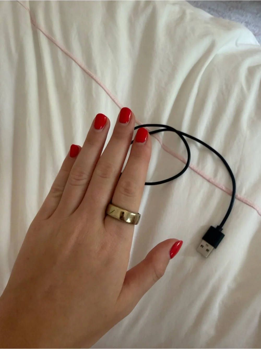 Gold Oura ring 3 and charger size 10